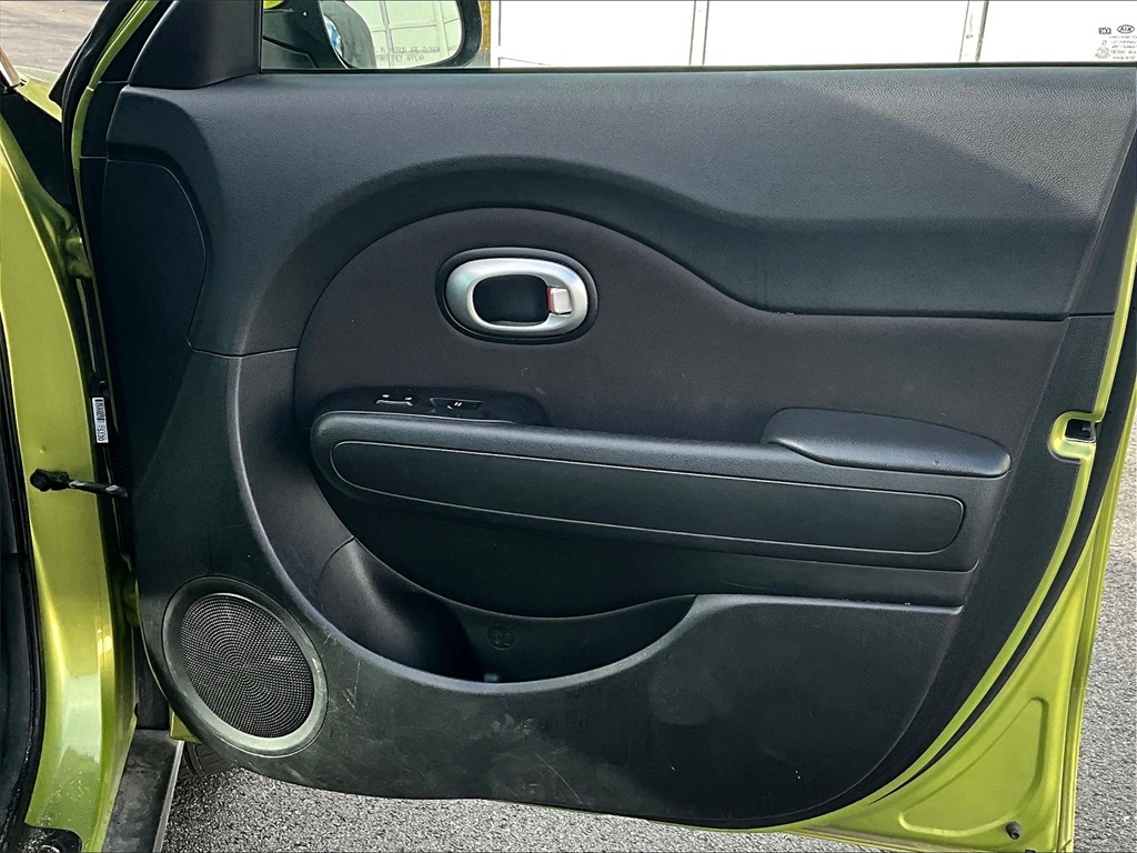 2015 Kia Soul Plus photo 11