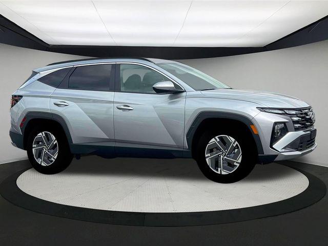 2025 Hyundai Tucson Hybrid Blue photo 9