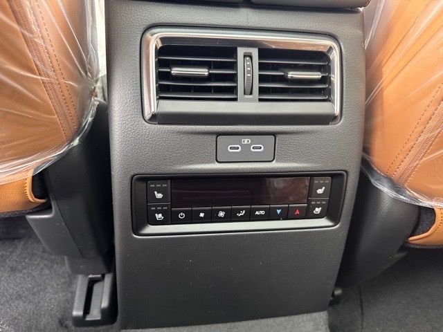 2025 Mazda CX-90 3.3 Turbo Premium Plus photo 12