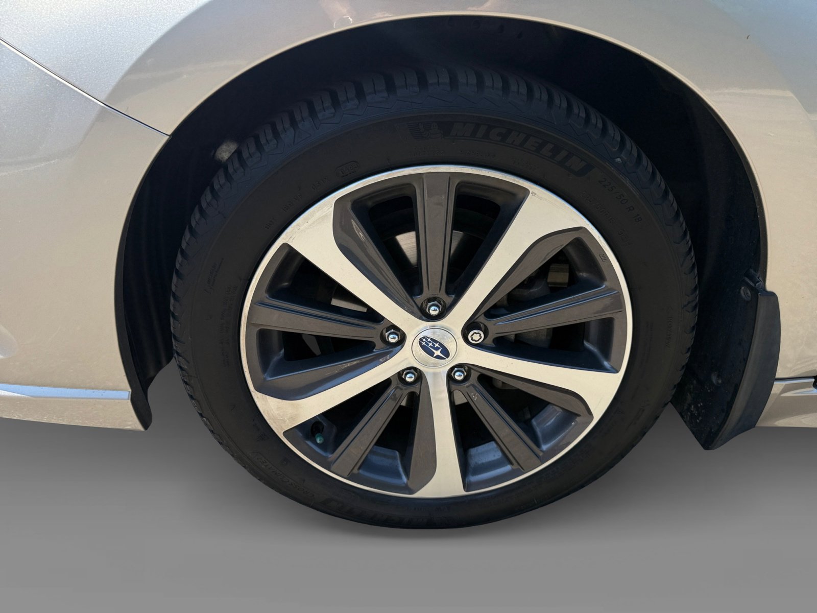 2019 Subaru Legacy 2.5i photo 9