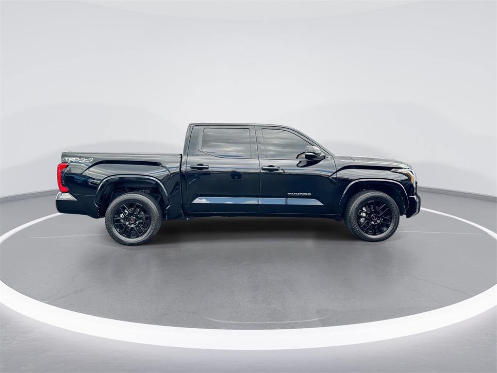 2024 Toyota Tundra SR5 photo 9
