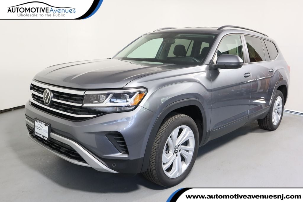Used 2022 Volkswagen Atlas 3.6L V6 SE w/Technology 4MOTION with 2nd Row