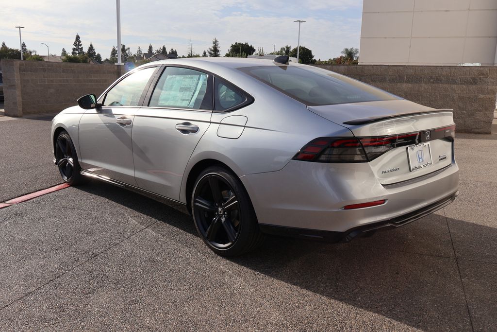 2025 Honda Accord Hybrid Sport-L photo 4