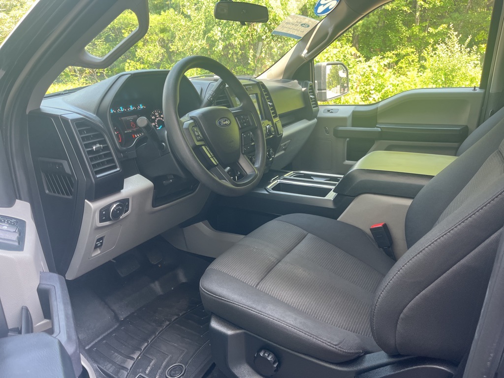 2020 Ford F-150 XL photo 13