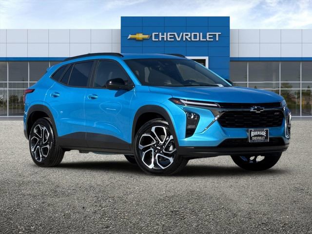 2026 Chevrolet Trax photo 2