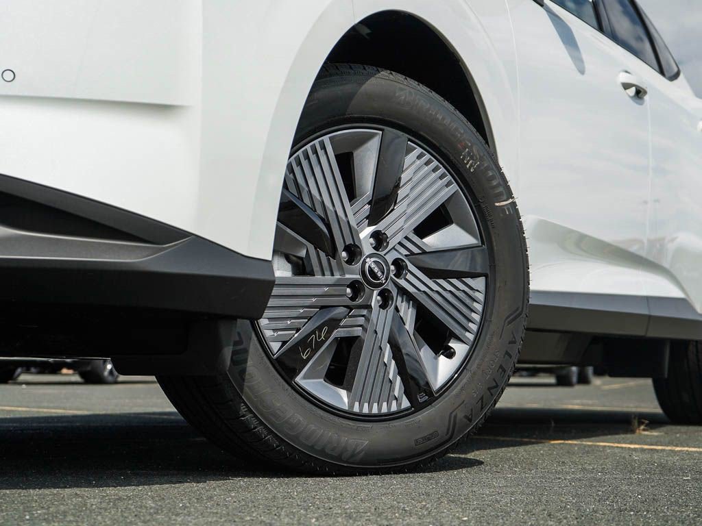 2025 Nissan Murano SL photo 3