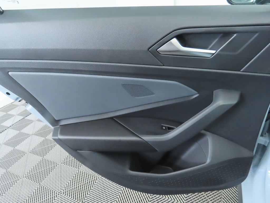 2026 Volkswagen Jetta GLI 2.0T Autobahn photo 21