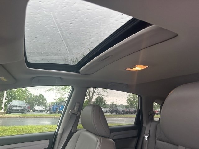 2011 Honda CR-V EX-L photo 12