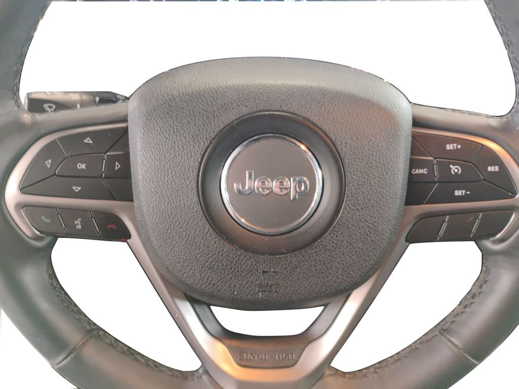 2018 Jeep Grand Cherokee Altitude photo 12