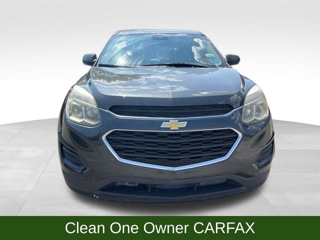 2017 Chevrolet Equinox LS photo 2
