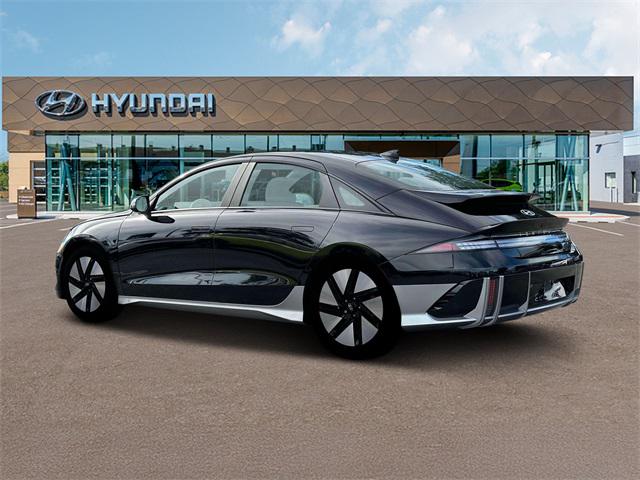 2025 Hyundai Ioniq 6 SE photo 2