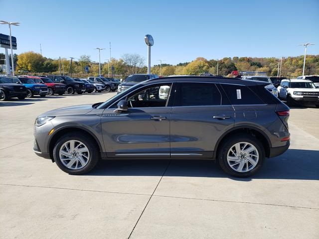 2026 Lincoln Corsair Premiere photo 4