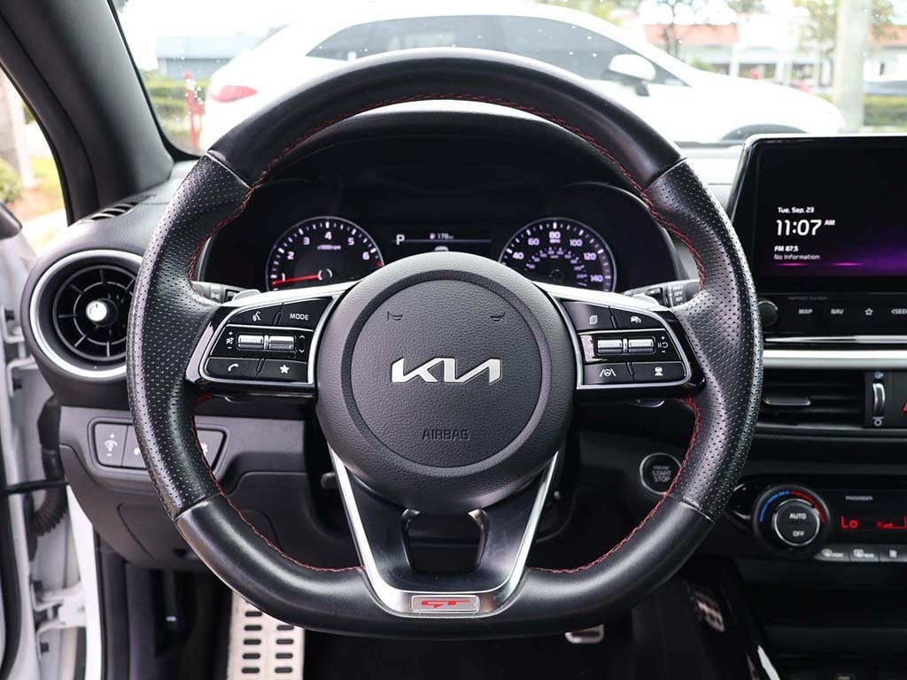 2023 Kia Forte GT photo 44