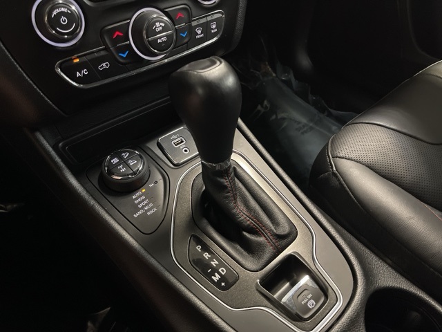 2021 Jeep Cherokee Trailhawk photo 28