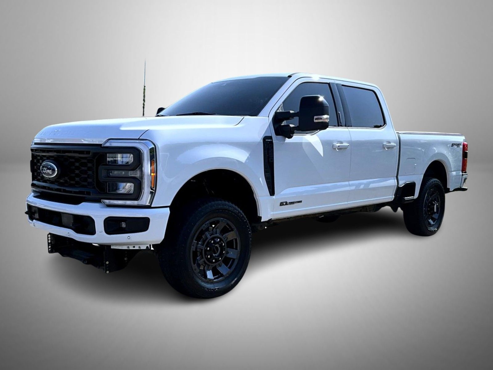 2024 Ford F-250 Super Duty Lariat's photo