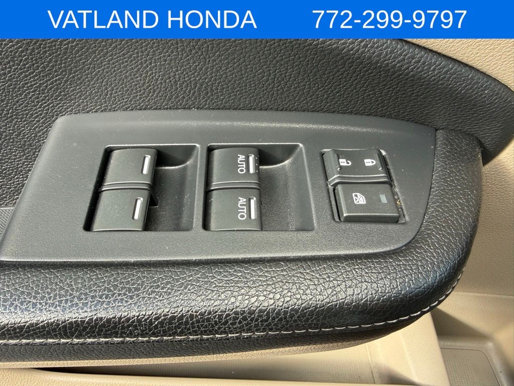 2019 Honda Ridgeline RTL-T photo 13