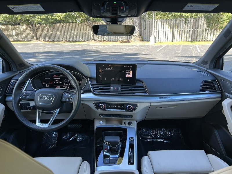 2025 Audi Q5 S line Premium Plus photo 9