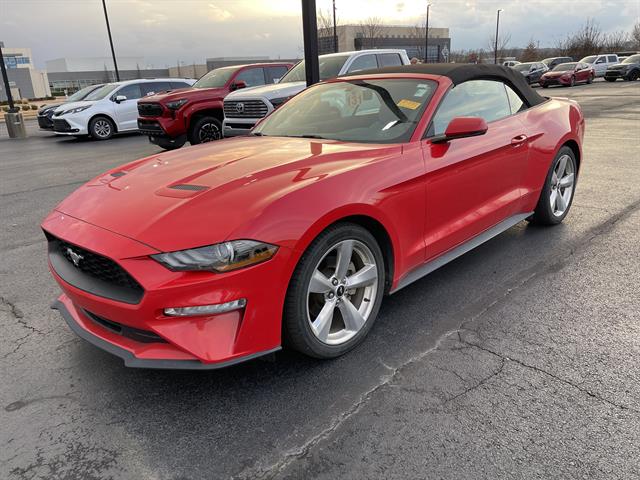 2019 Ford Mustang EcoBoost Premium's photo