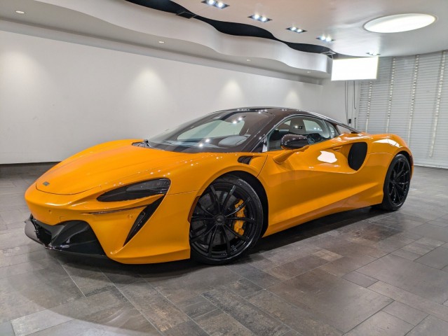 Pre-Owned 2025 McLaren Artura Vision Coupe 2dr Car in West Palm