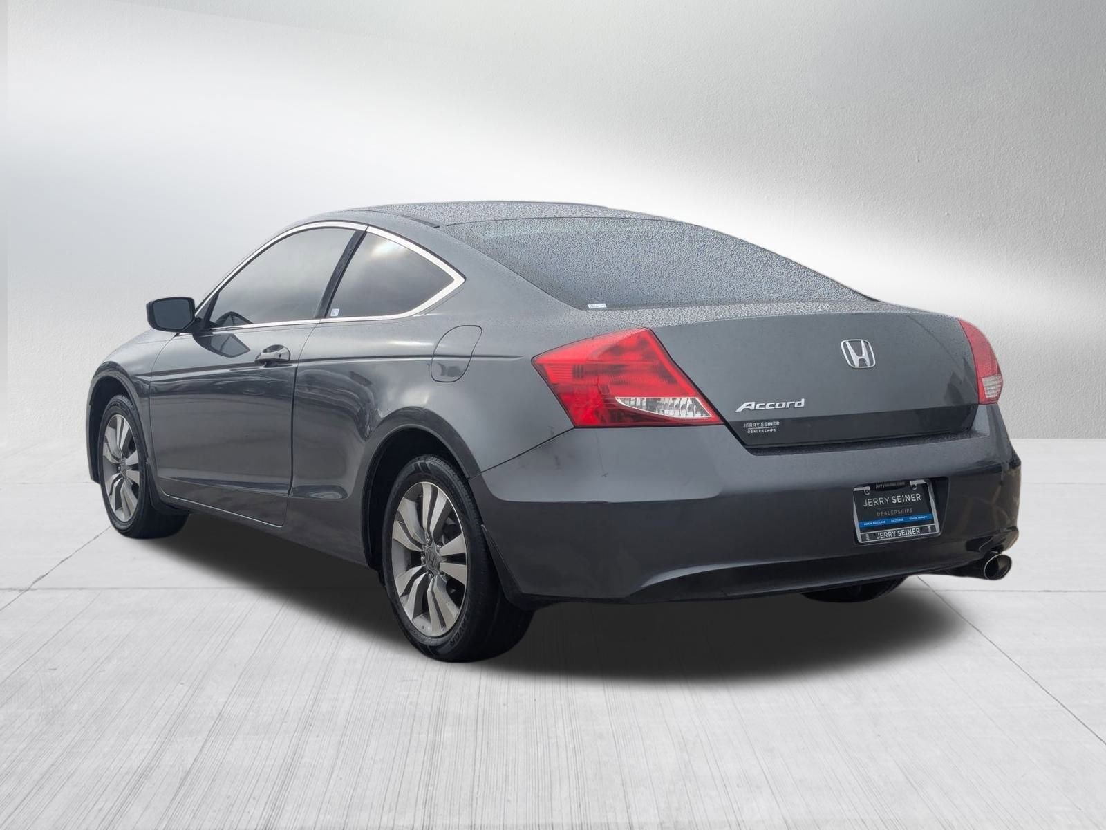 2012 Honda Accord LX photo 3