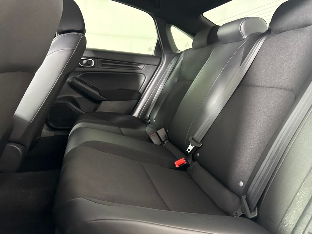 2022 Honda Civic Sport photo 7