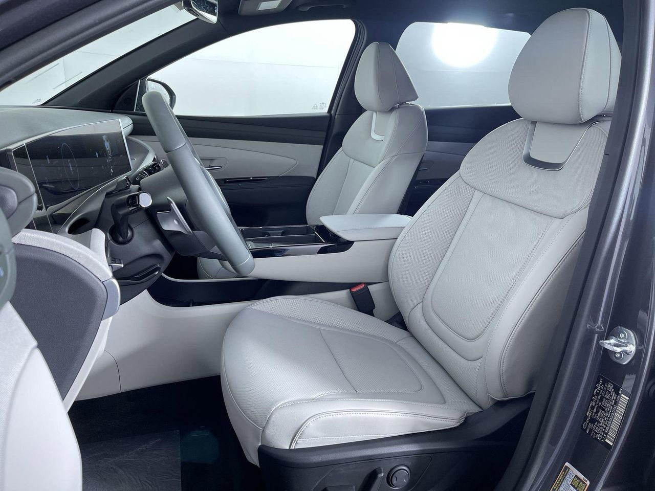 2025 Hyundai Tucson Limited photo 19