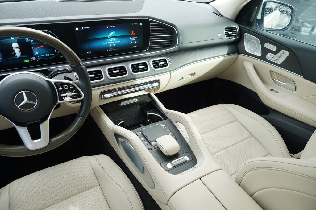 2023 Mercedes Benz GLS 450 4MATIC photo 12