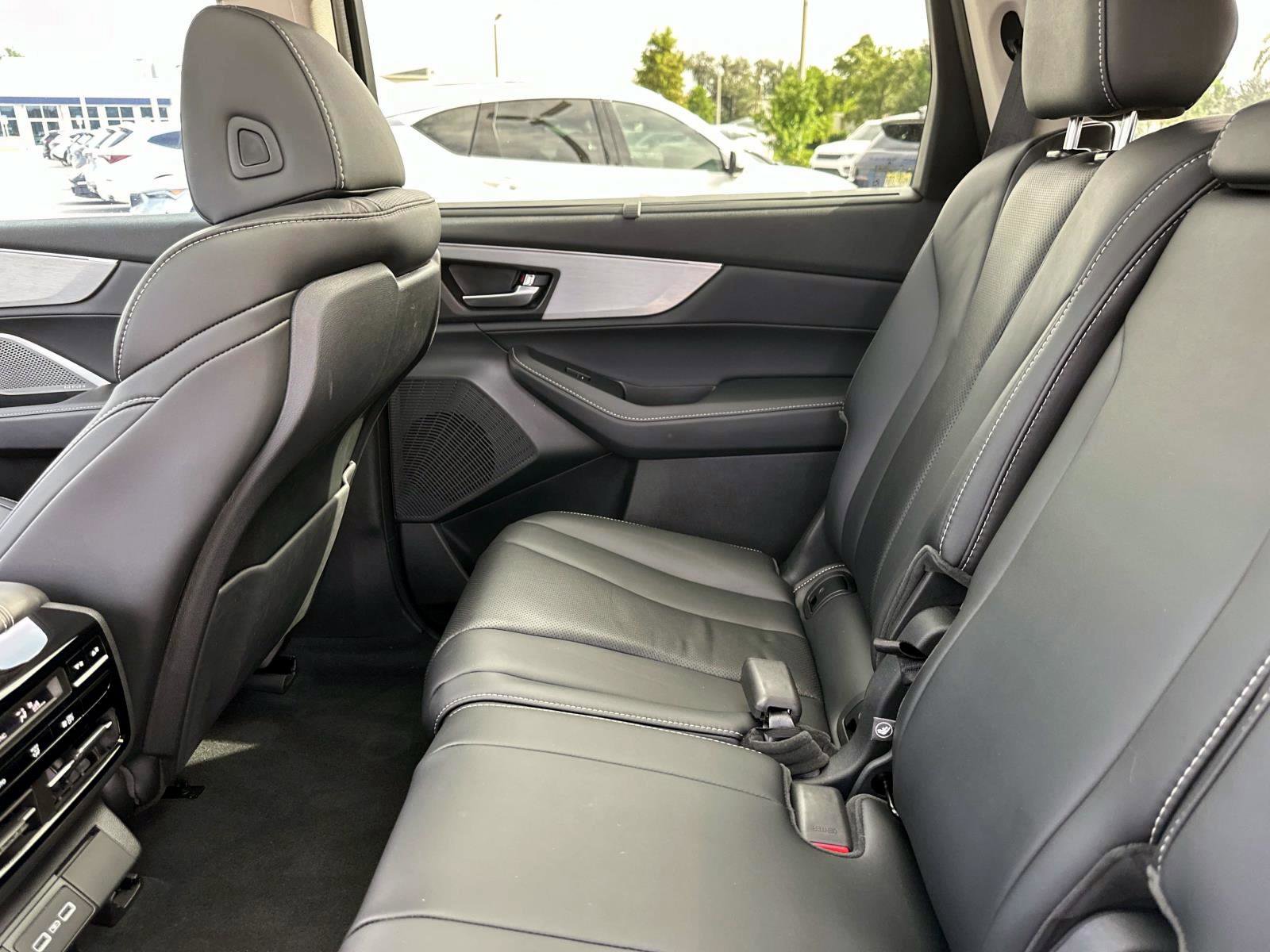 2023 Acura MDX SH-AWD Technology photo 14