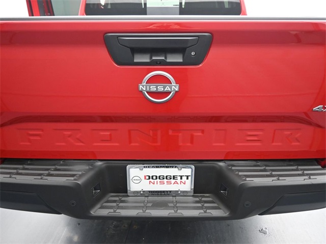 2025 Nissan Frontier S photo 12