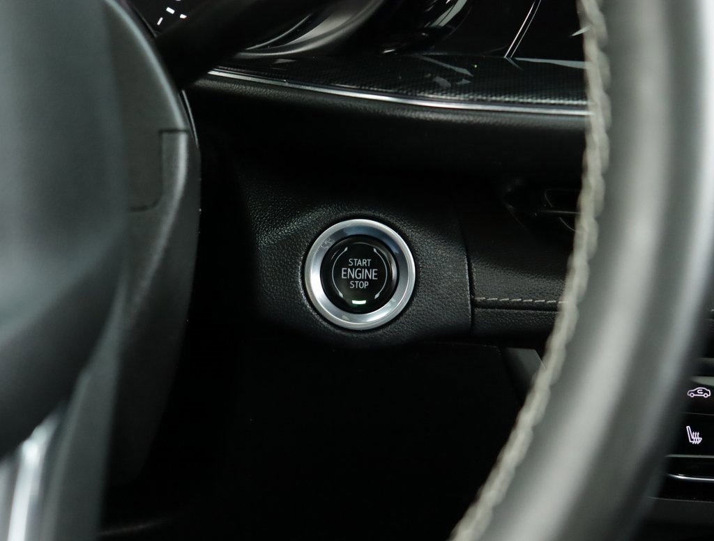 2023 Buick Envision Essence photo 13