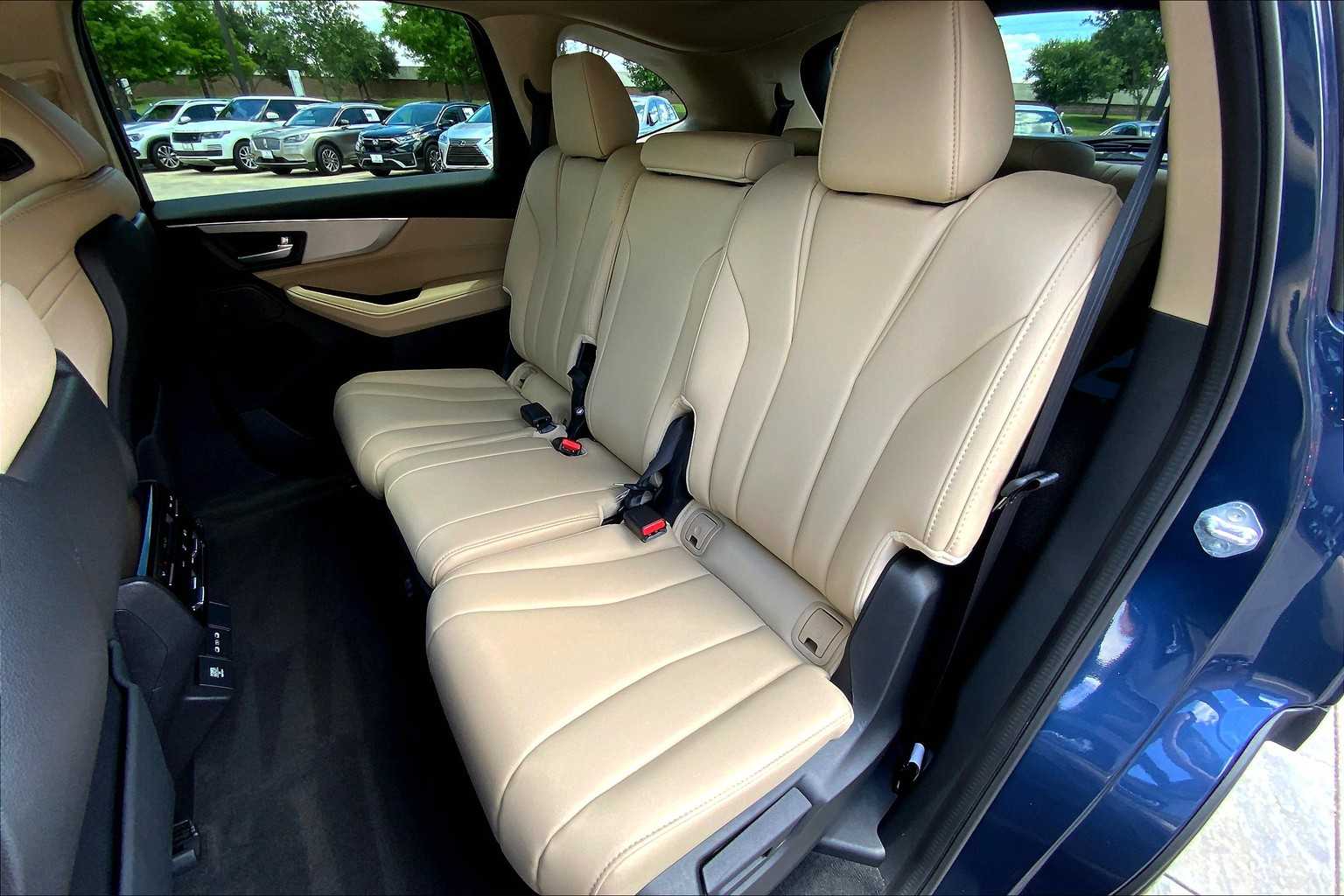 2025 Acura MDX SH-AWD photo 18