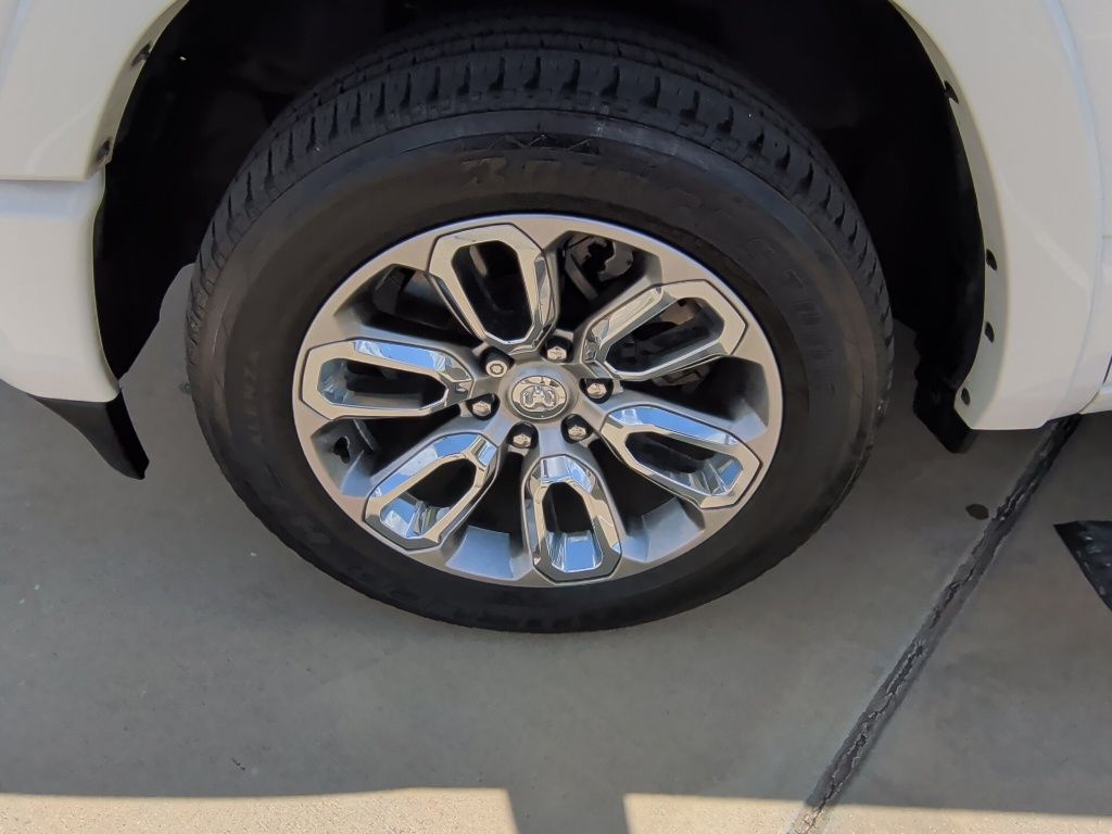 2021 Ram 1500 Laramie photo 47