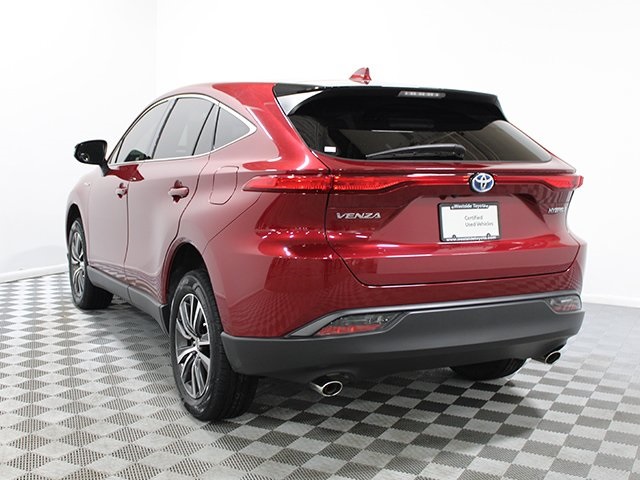 2021 Toyota Venza LE photo 3