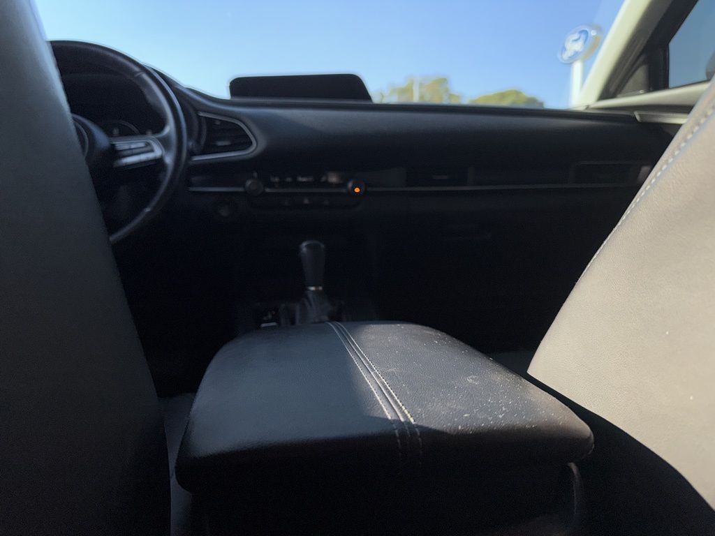 2022 Mazda CX-30 2.5 Select photo 5