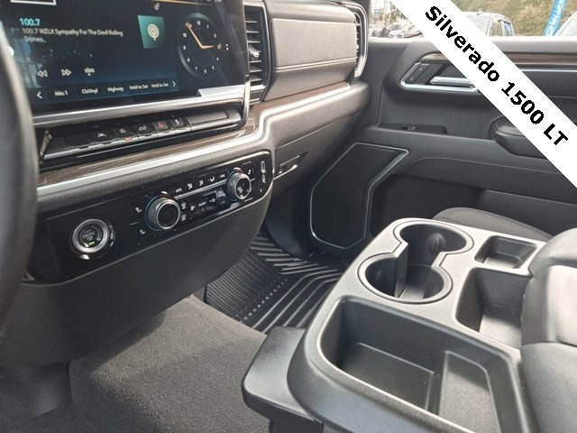 2022 Chevrolet Silverado 1500 LT photo 16