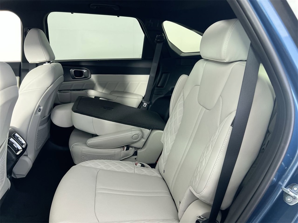 2025 Kia Sorento Hybrid SX Prestige photo 25
