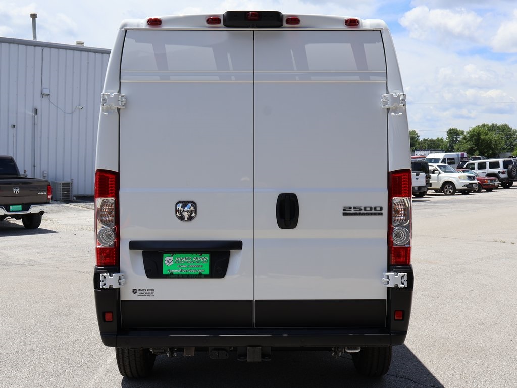 2025 Ram ProMaster 2500 photo 4