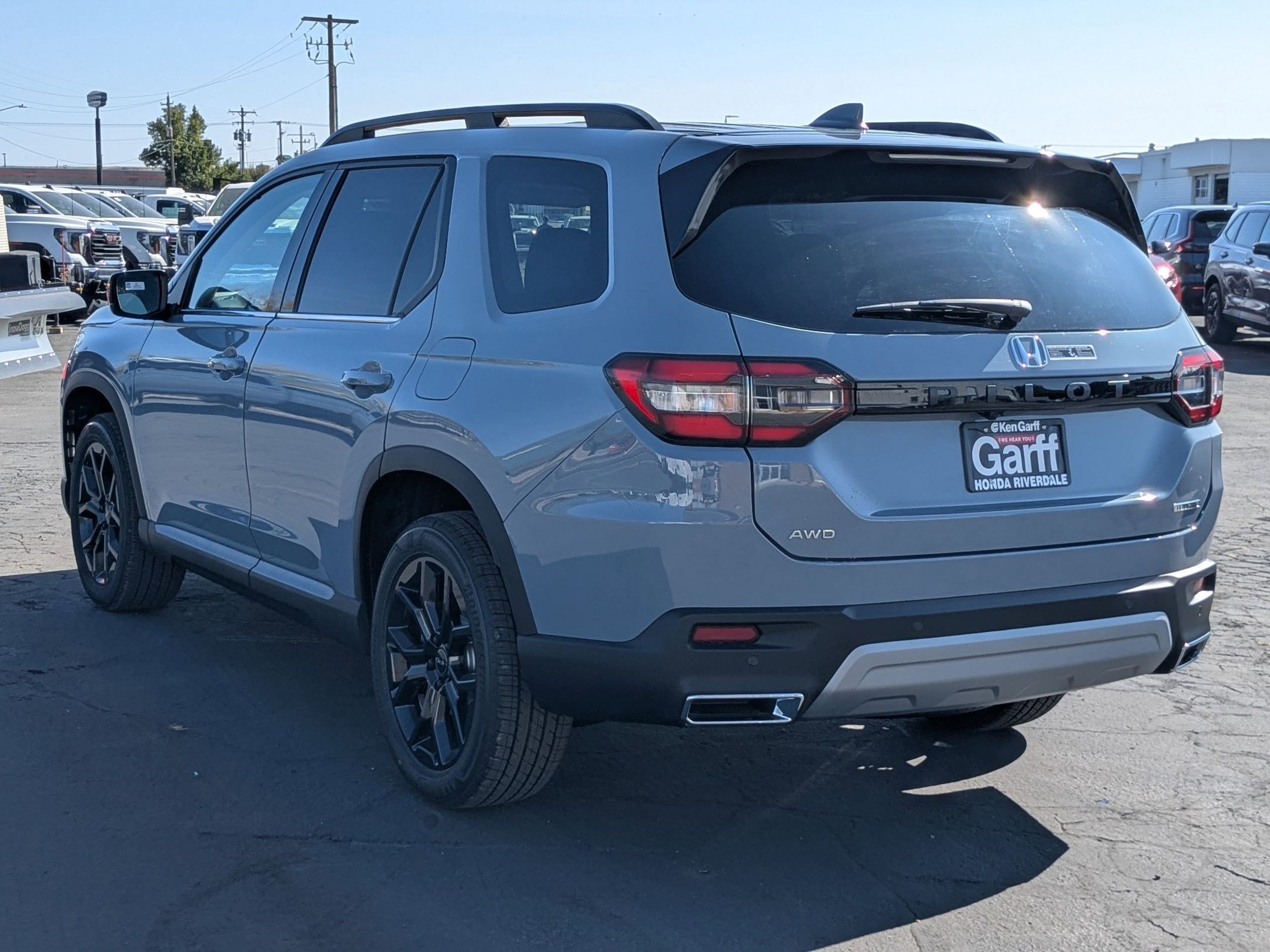 2025 Honda Pilot Touring photo 5