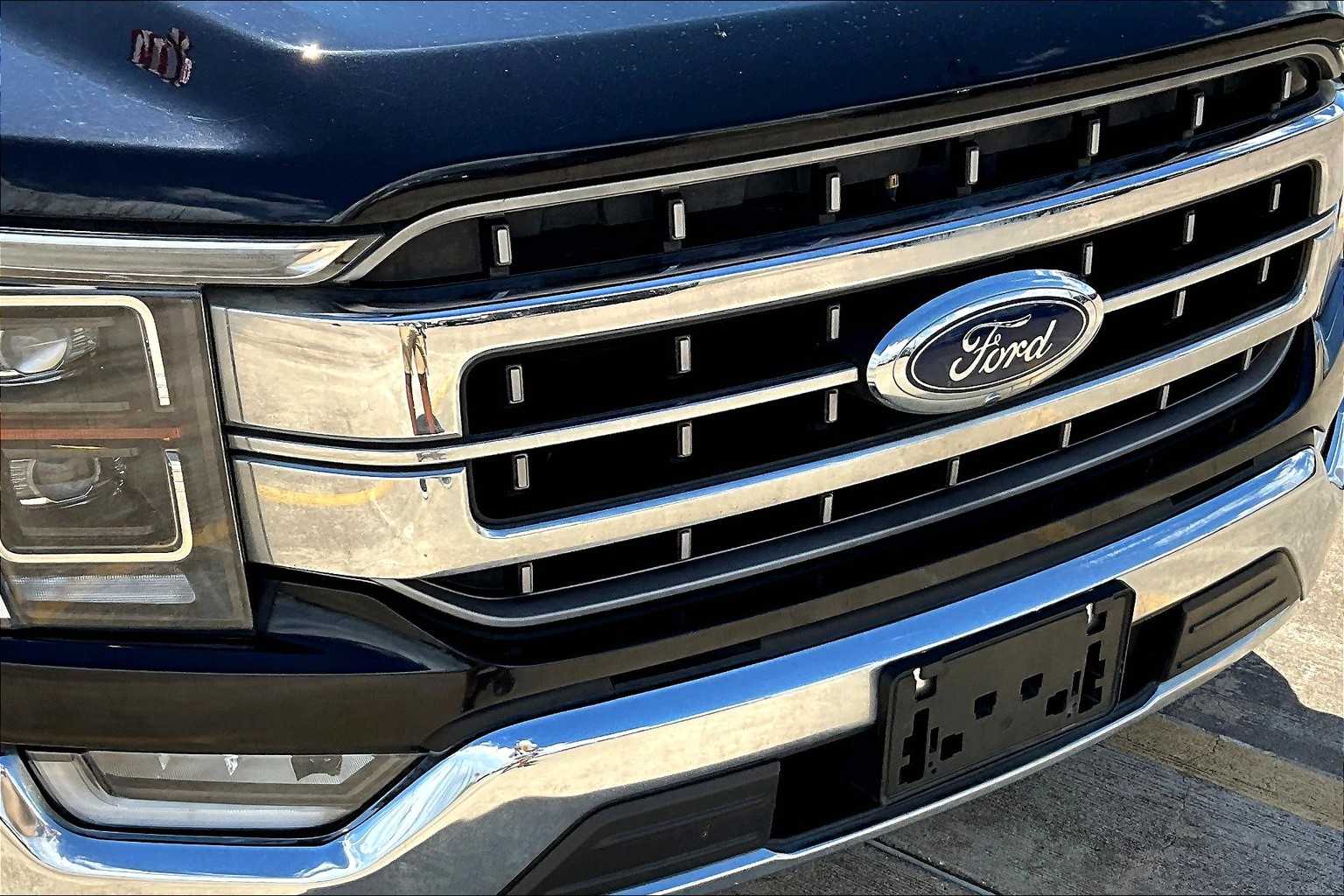 2021 Ford F-150 Lariat photo 28