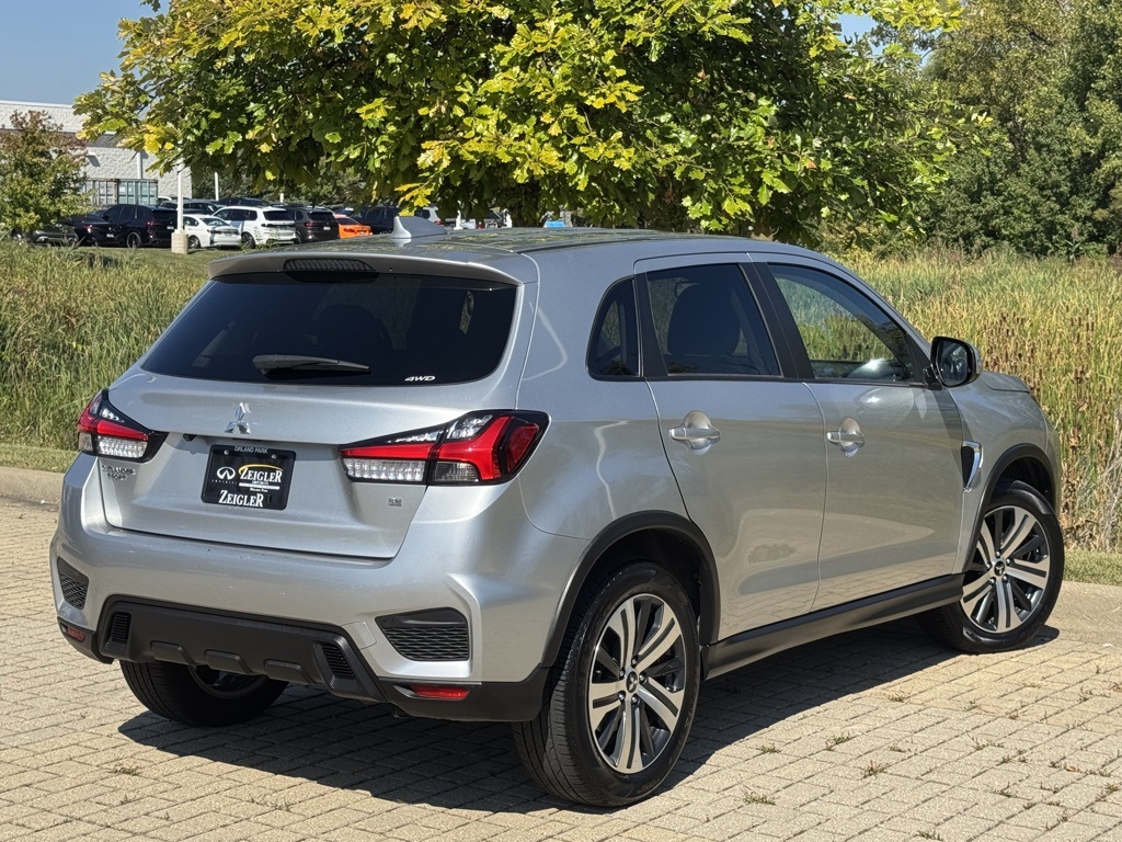 2024 Mitsubishi Outlander Sport ES LE SE photo 5