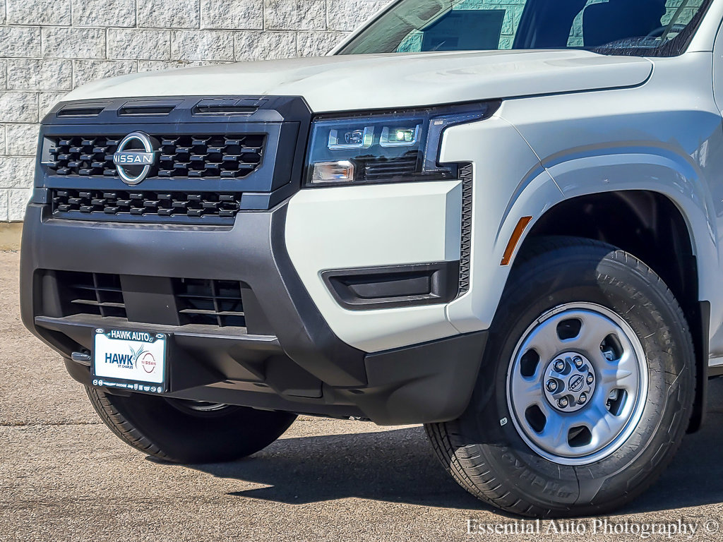 2026 Nissan Frontier S photo 2