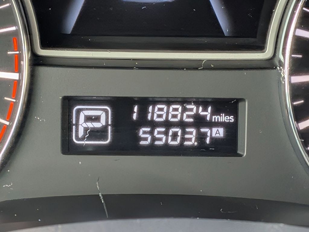 2013 Nissan Altima 2.5 SV photo 13