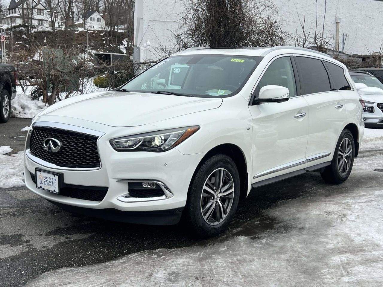 Used 2018 INFINITI QX60 Base with VIN 5N1DL0MMXJC532454 for sale in Glen Cove, NY