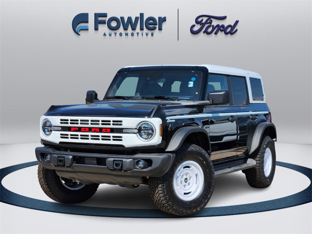 2025 Ford Bronco 4-Door Heritage Editon's photo