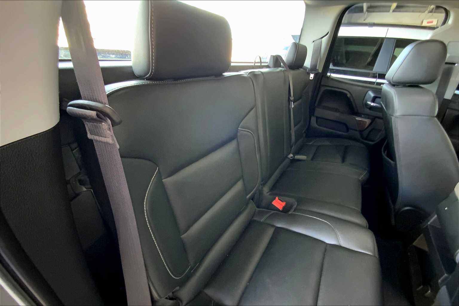 2017 Gmc Sierra 1500 SLT photo 16