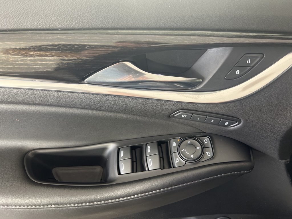 2021 Buick Enclave Avenir photo 6