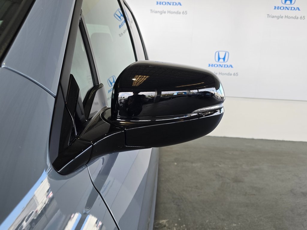 2025 Honda Ridgeline Black Edition photo 48