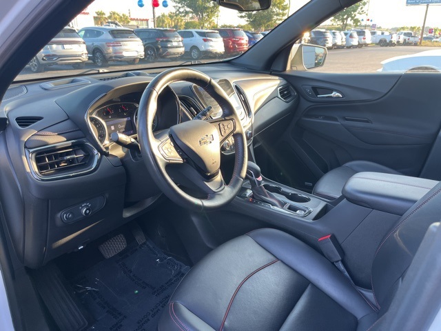 2022 Chevrolet Equinox RS photo 3