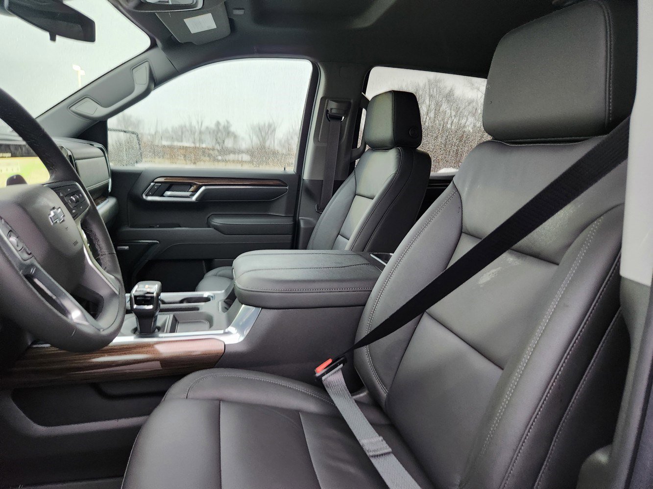 2026 Chevrolet Silverado LT's photo