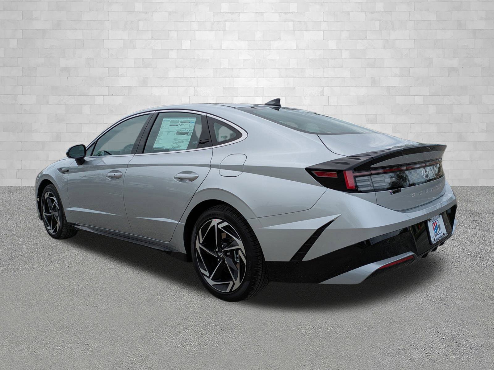 2026 Hyundai Sonata SEL Sport photo 4